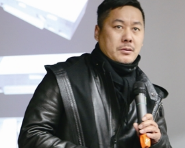 王小骞吐槽132万红砖房,设计师误把自己当艺术家,不尊重委托人