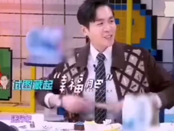 宿命|被称为爱笑的天使，与丈夫相恋8年步入殿堂，如今一家三口好幸福