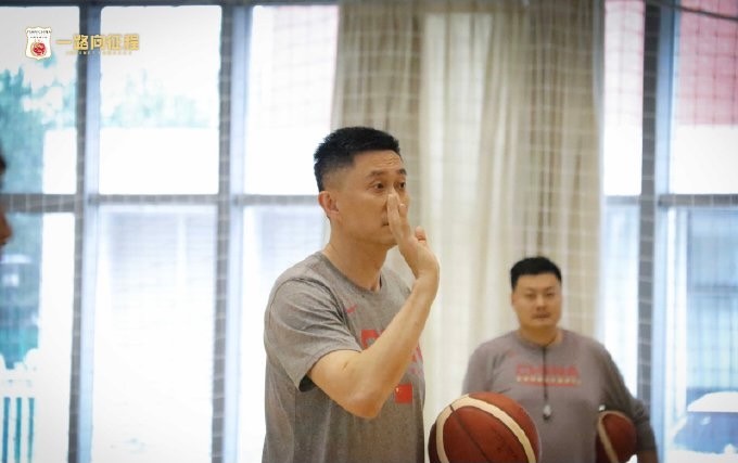 广东男篮|伤病猛如虎！郭艾伦易建联告别国家队，广东辽宁三大新星齐上位