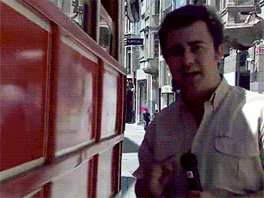 搞笑神回复|神回复:“入学第一天,怎么让同学记住我?”网友:干点奇葩事!