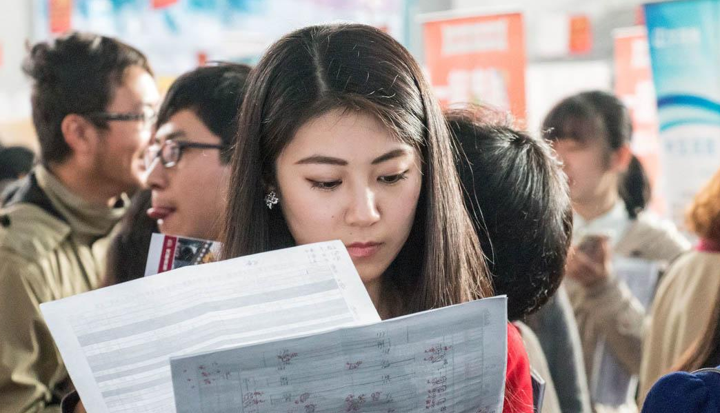 国企|又一“铁饭碗”开始扩招，六险二金让人怦然心动，大专生不容错过