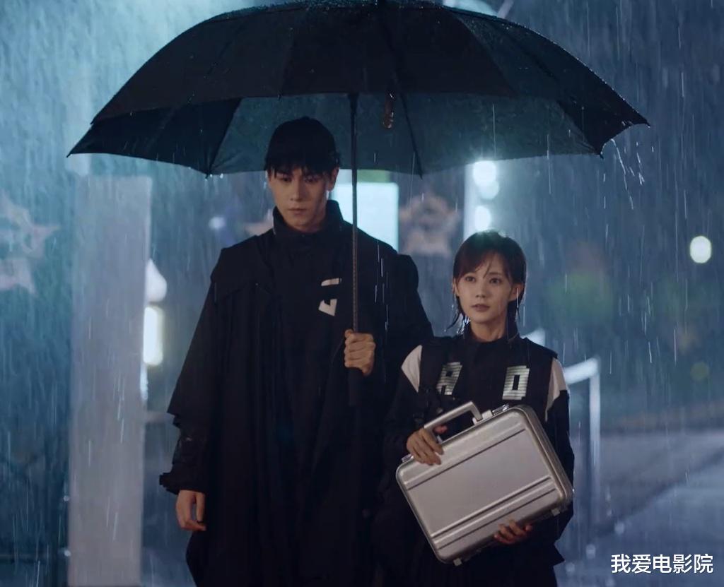 吴白|《我的时代你的时代》艾情发现吴白苦恋秘密，两人感情迈入新阶段！