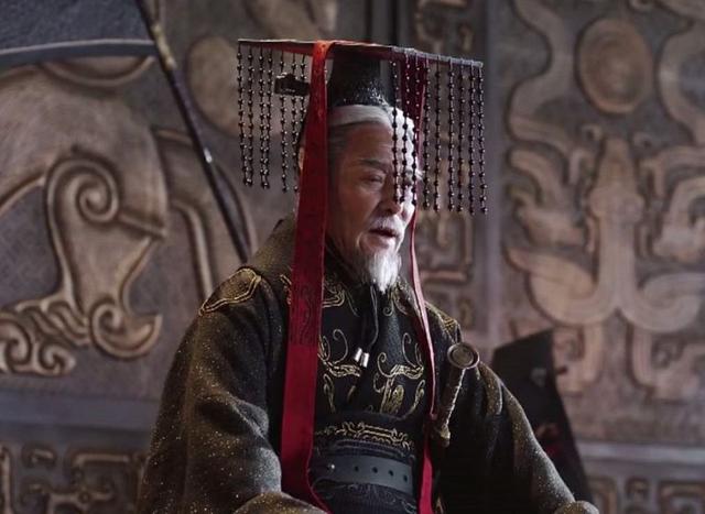 周朝的末代天子周赧王有多惨?晚年被债主堵门,躲在高台上哭泣