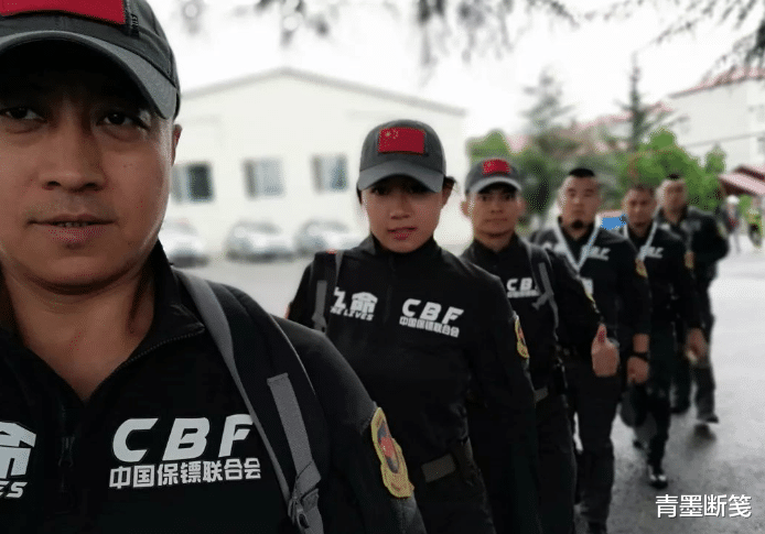 中国第一保镖李旭,天价时薪28万美元,能同时和30多人交手