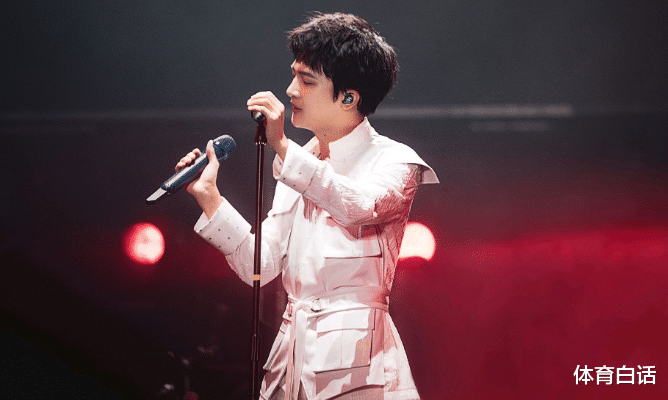 周深|周深让我想起莫扎特，空灵优雅的声音，像把快乐带给人间的天使