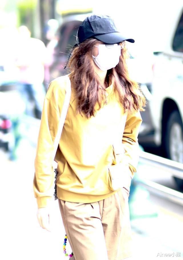 刘诗诗|刘诗诗有气质就任性，短裤穿得都和别人不一样，西裤裁半截挺个性