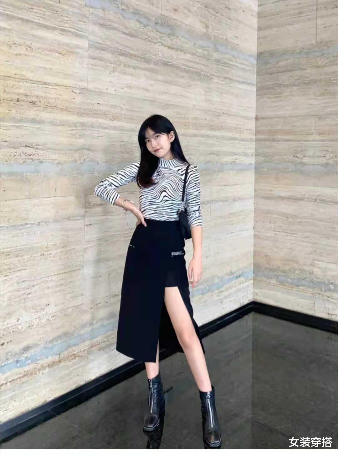 女装穿搭|黑色开叉裙搭配什么上衣和鞋子