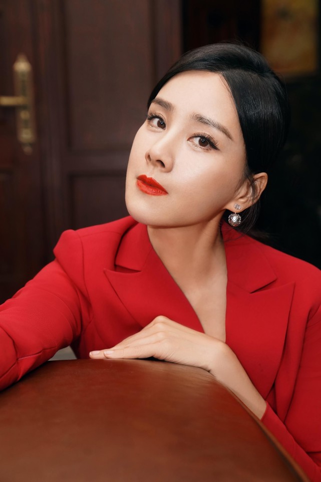 陈坤|陈坤没有代孕！儿子身世之谜揭晓：陈尊佑是孤儿，被遗弃在陈坤家门口