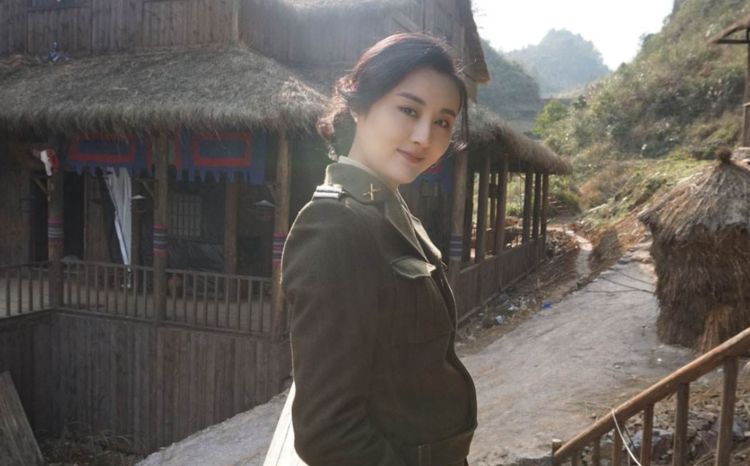 甘露|她是最美替身,如今终成女一号