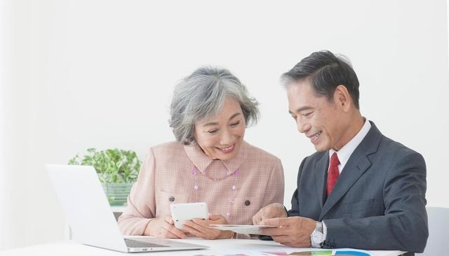 少年阿鱼 猪肉涨了!美元大放水已影响全球资产,专家:普通人别碰这6件事