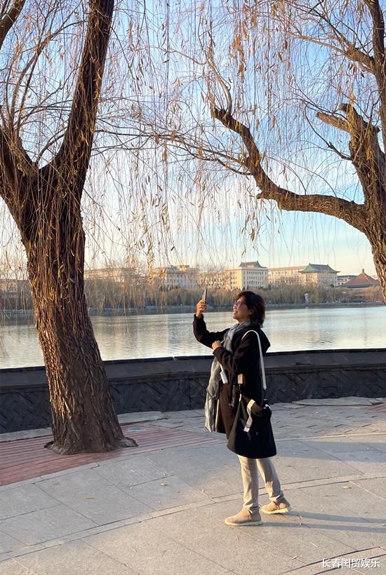 女儿国|69岁“女儿国国王”近照曝光，端庄大方风采依旧