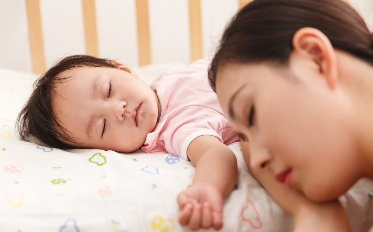 母婴参考|娃三岁前，宝妈养育需“两不吃，一不睡，三习惯养成”，娃更健康