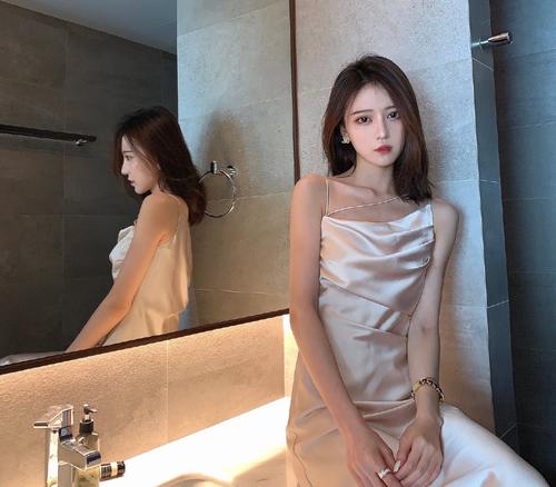 项思醒|项思醒旧照曝光，丑小鸭秒变白天鹅，网友：换头就是为了当“女海王”？