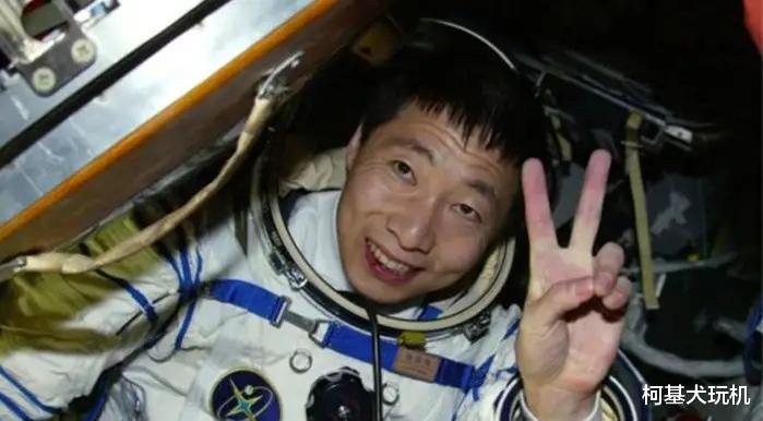 中秋节 杨利伟降落地球后，为何没能再回到太空？