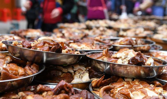 肝脏|肝不好的人,身体往往或有3种表现,占1个,肝或已“烂如渔网”