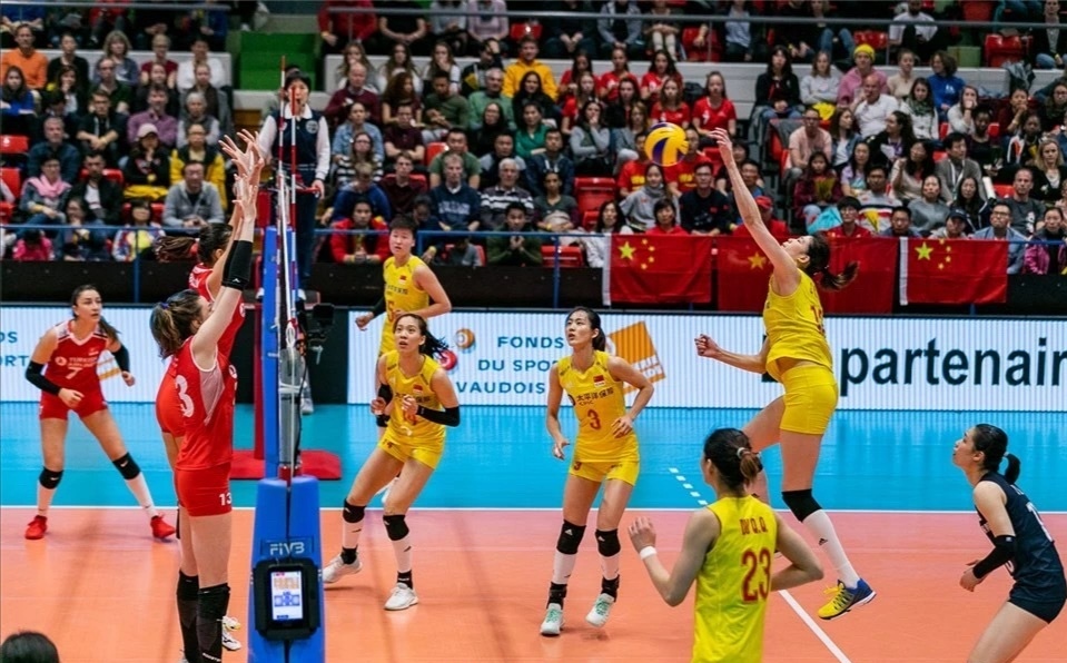 江苏女排|江苏女排告别“全苏班”，广撒“英雄帖”，所用图片惹争议