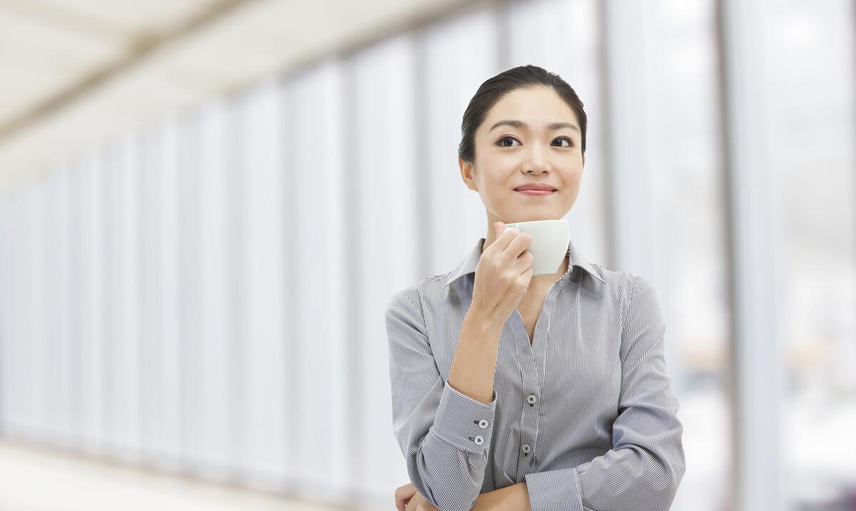 徐丰溪|妻子出差跟同事发生关系，心里纠结要不要告诉老公