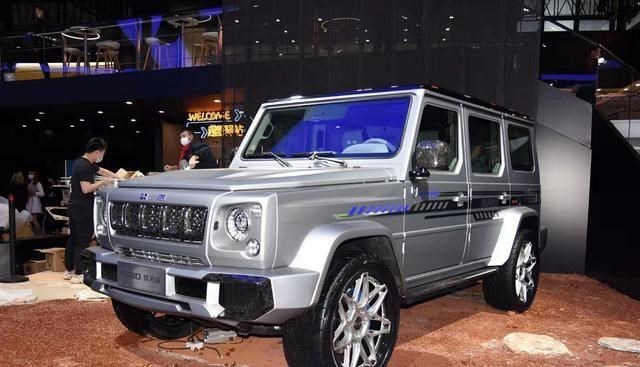 情窦初开的青春|国内主流硬派SUV油耗大比拼，最低的百公里只有8L，猜猜TA是谁？