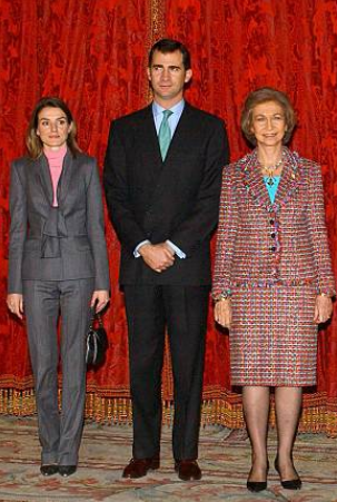 莱蒂齐亚|7年前，莱蒂齐亚在停车场被婆婆教训，被大姑子鄙视，如今翻身了