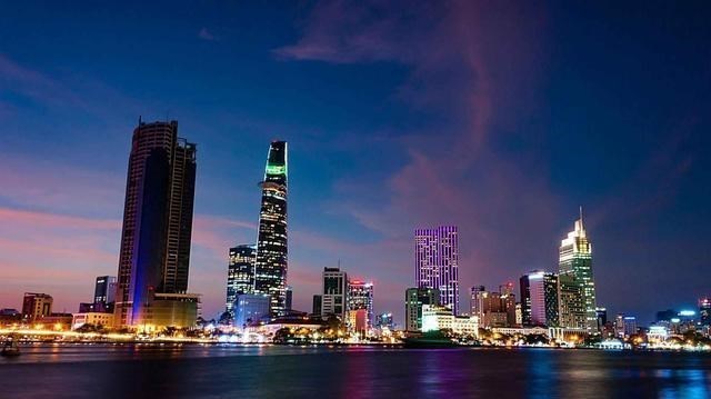 通货膨胀 什么都在涨价，富人，中产，穷人谁的损失最大，怎样避免被收割