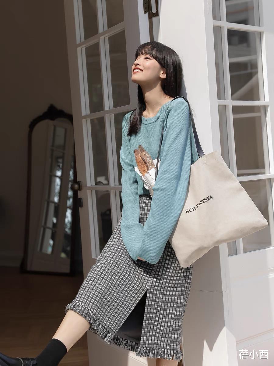 蓓小西|秋天衣橱里必备“裙装”!学会裙装搭配,让自己成为一枚时髦精