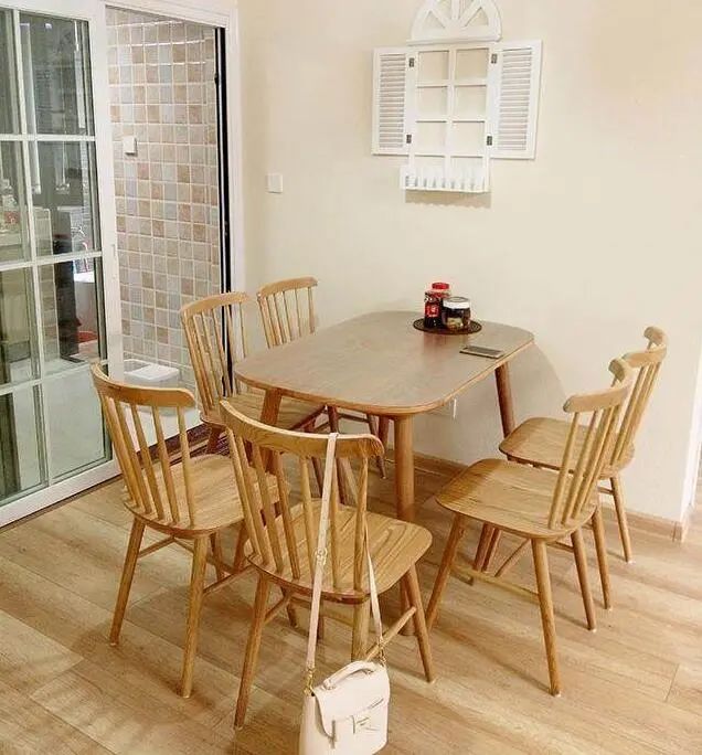 朋友有钱装修也要刷白墙，原来刷大白的好处这么多，新手赶紧试试