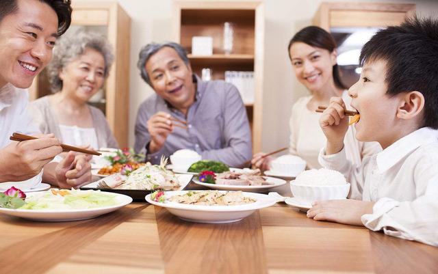 医学小栈|喝白粥养胃还是伤胃？这4个真正的养胃护胃方法，或许你可以学习