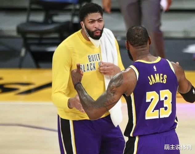 澳网|突发！湖人首位交易对象出炉，11+4前锋或联手詹皇，头号劲敌诞生