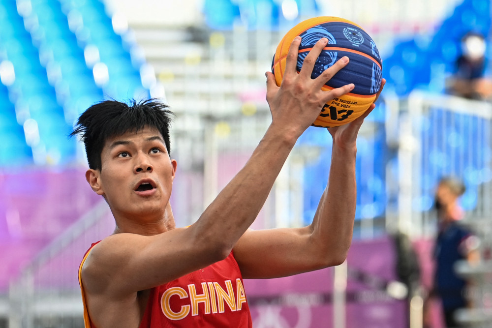 那些你很冒险的梦|胡金秋独木难支！中国三人男篮奥运首日两战皆负