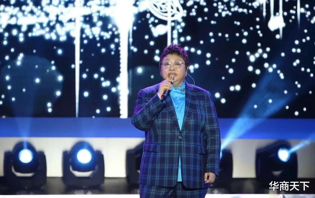 老鼠爱大米|不怪当下,从老鼠爱大米和两只蝴蝶开始,流行乐坛就江河日下了!