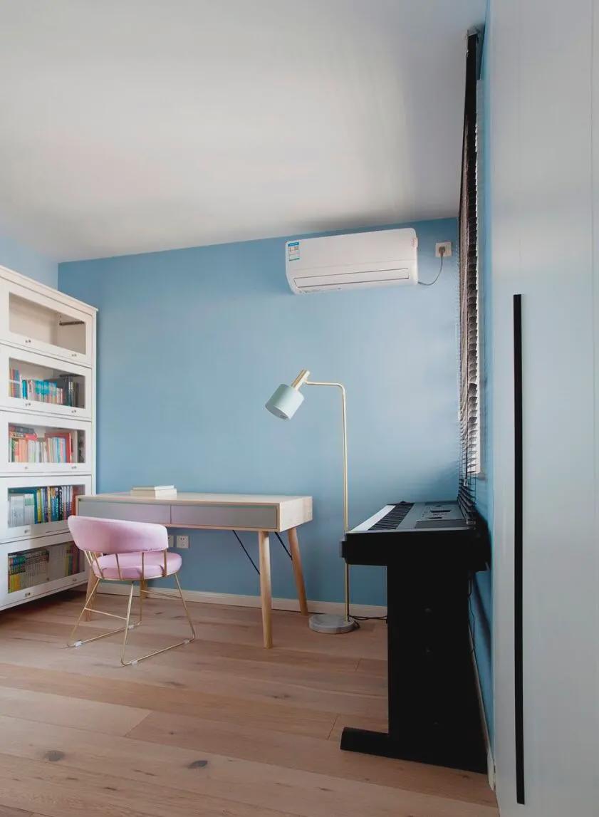 为利用空间,她做出8米长的储物柜,还多了一个房间,超实用