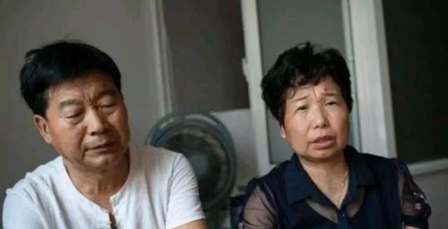 许敏|郭希志照片疑似曝光，气质出众，医院方面表示她已经去国外了