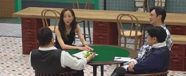 韩雪|照这样下去，她还能飘多久？