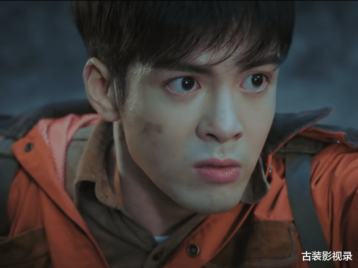 西王母|《盗墓笔记》西王母为什么养蛇，真的只是用来守墓这么简单吗？