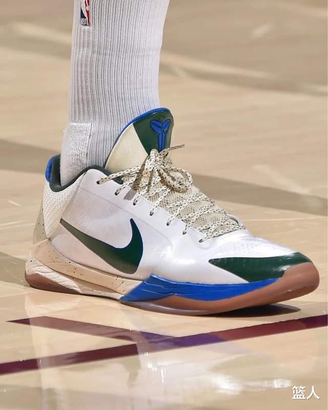 耐克|NBA球員上腳：錫安穿AJ35黑紅，李寧和匹克的球鞋都有！