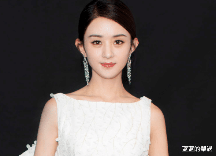 赵丽颖|曾是赵丽颖替身，被于正挖掘，3年15部作品都是女一，资源好到爆