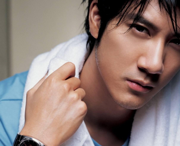 周深|男歌手影响力榜又变动：华晨宇掉出前十，周深第4，榜首让人意外