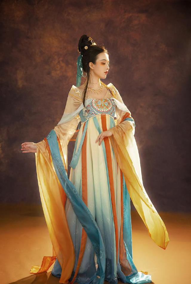 二次元|cos是浪费时间,清华女学姐站出来打脸众人