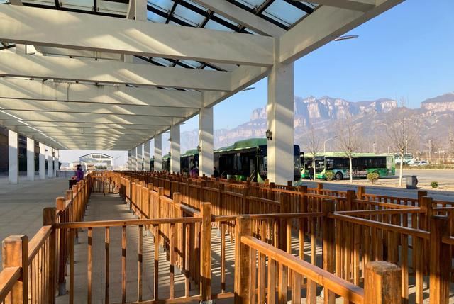 太行山 河南省最北部的太行山上，有着和郭亮一样的挂壁公路，你来过吗？