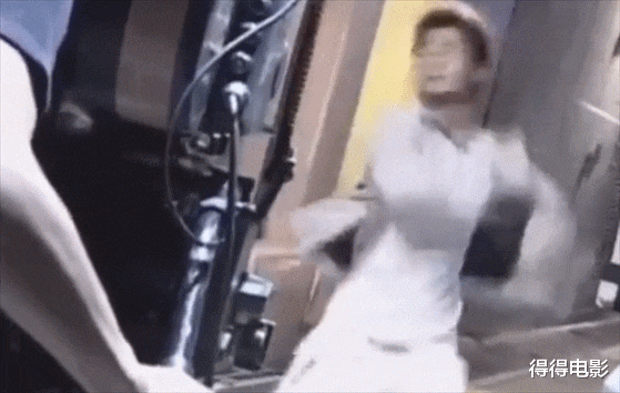 吴京|9位靠一部作品就翻红的演员：有的爆火至今，有的昙花一现再沉沦