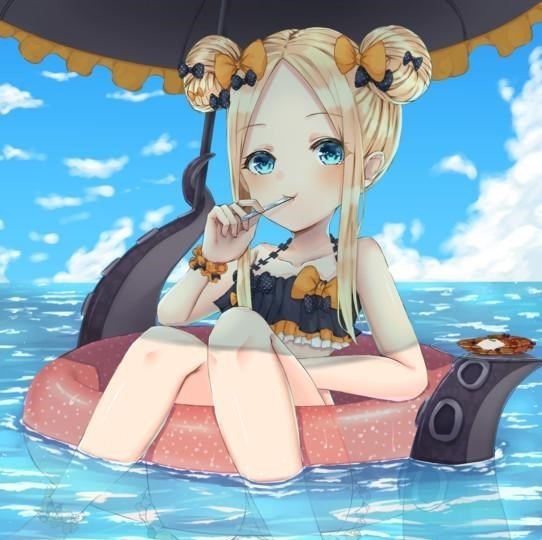 优米麻麻|抽到泳装阿比盖尔的那一刻,我拥有了全世界