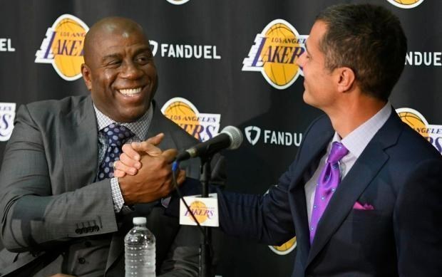 清浅微笑的我|3年1亿，降薪帮球队争冠？太阳还在打算盘，湖人已经开始抢人