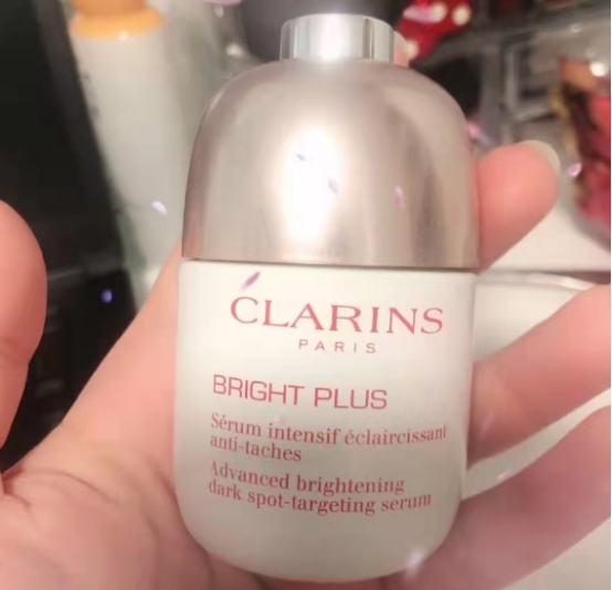 面霜 抗初老精华怎么选?这4款嫩肤明显还去皱,越早用越好!