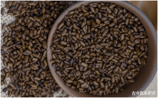 古今医案研读|肝不好的人，日常需要注意，戒掉3件事，少吃2种食物，肝脏慢慢变健康