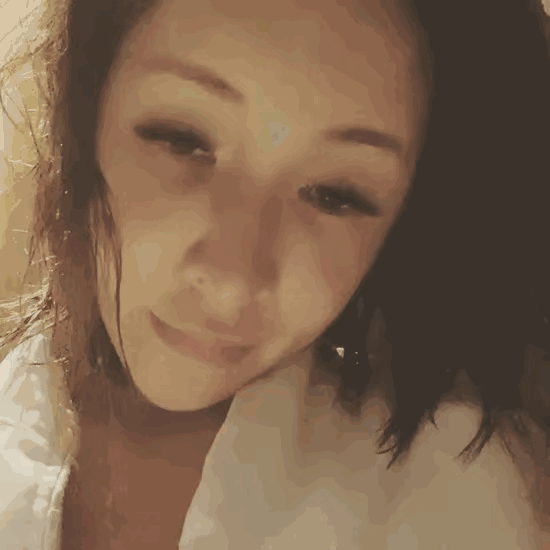 萧亚轩|萧亚轩缺爱的一生：和第16任男友分手，她依然哭得和第一次一样