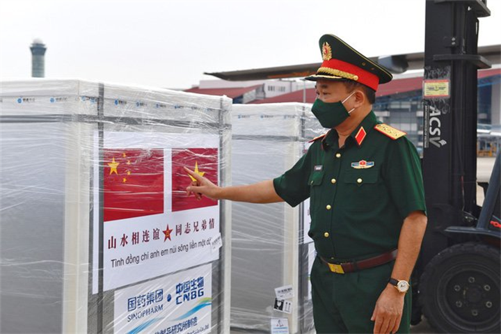 胡志明市|军方紧急接管胡志明市，越南火速向中国求援，解放军出手就是快