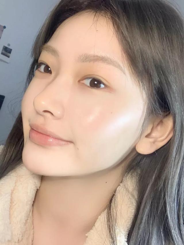 护肤 网红“沉浸式护肤”，毁了多少中国女孩？
