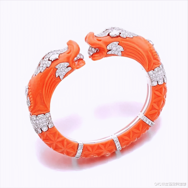 GIC珠宝鉴定师媛媛 中国曾是奢侈品大国，大牌首饰都是中国风，外国人的龙凤是这样的