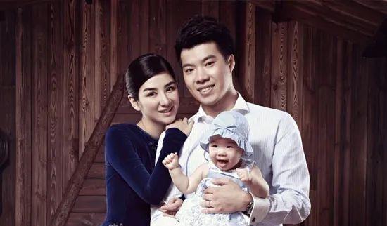 黄奕|6位内地女星现状：马苏吃路边摊，李菁菁患癌，黄奕只能演配角