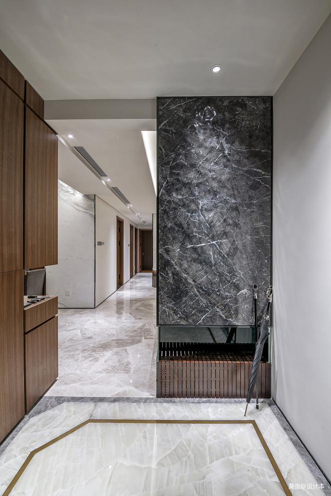 |好的设计，应首要把以人为本放在首位，美感